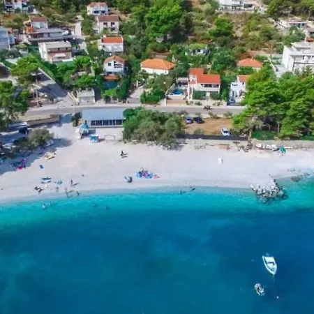 Kristina アパート *