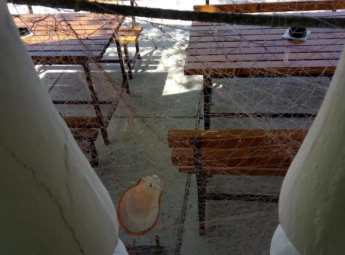 Kristina アパート トロギール