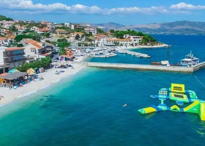 Kristina アパート