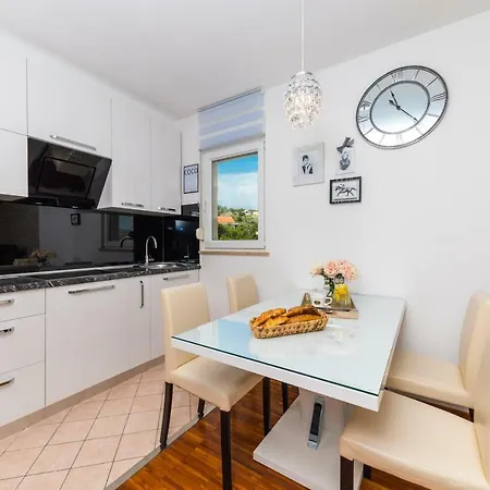 Kristina Apartment